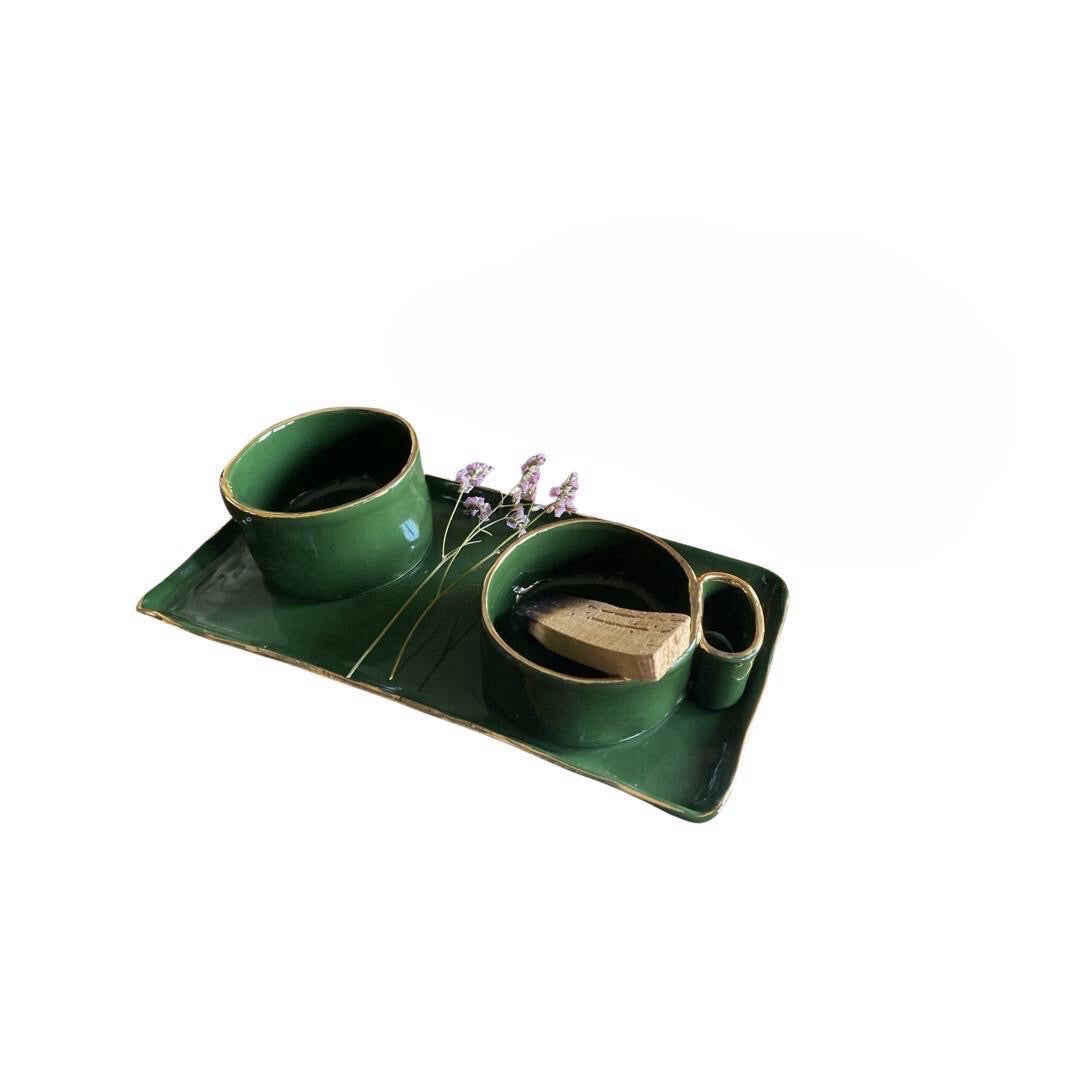 Emerald green Bakoor set with Gold rim