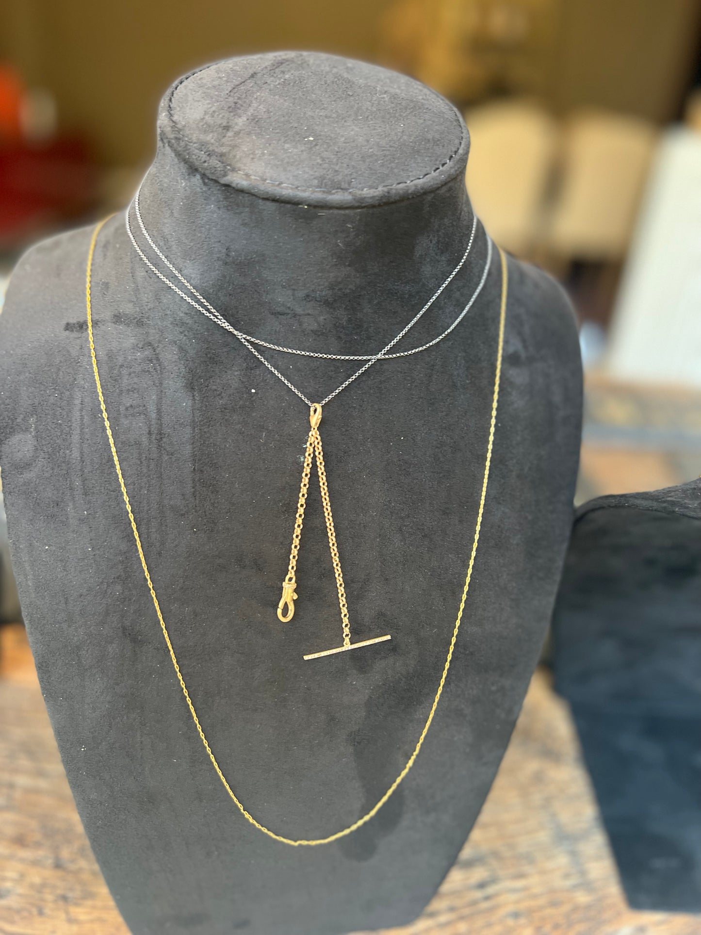 Lock double chain charm with diamonds